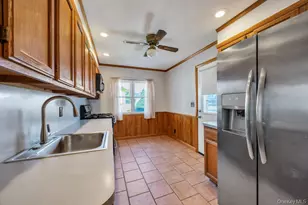 126 New York Ave, West Hempstead, NY 11552 - Photo 8