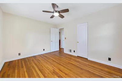 126 New York Avenue, West Hempstead, NY 11552 - Photo 12