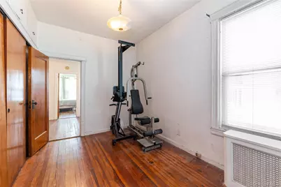 82-72 88th Place, Glendale, NY 11385 - Photo 8