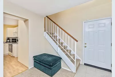 14 Petersburg Ct., Coram, NY 11727 - Photo 14