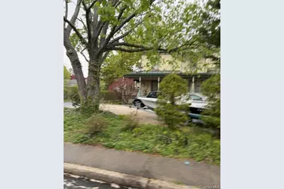 103 Roslyn Avenue, Sea Cliff, NY 11579 - Photo 4