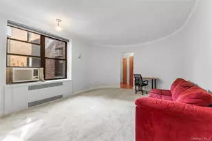 290 Sixth Ave, New York (Manhattan), NY 10014 - Photo 16