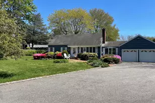 34 Little Neck Rd, Centerport, NY 11721 - Photo 4
