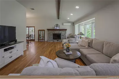 41 Cross Pond Road, Pound Ridge, NY 10576 - Photo 4