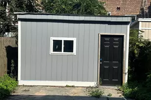 102-37 187th St, Hollis, NY 11423 - Photo 26