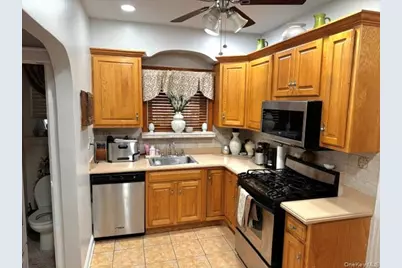 226-20 141st Avenue, Springfield Gardens, NY 11413 - Photo 4
