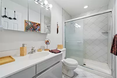 610 Beaver Lane, Ronkonkoma, NY 11779 - Photo 14