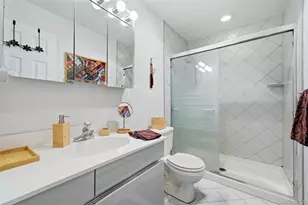610 Beaver Ln, Ronkonkoma, NY 11779 - Photo 14