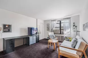 189-19 39th Ave, Flushing, NY 11358 - Photo 4