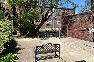 209-35 35th Ave 35th, Bayside, NY 11361 - Photo 16