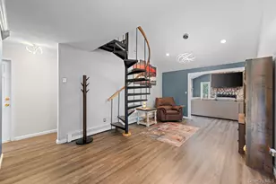 24 Gabon Ln, Coram, NY 11727 - Photo 22