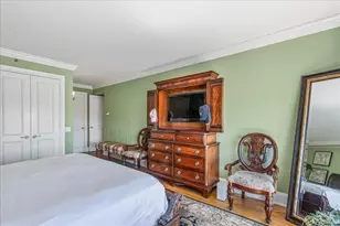 111 Cherry Valley Ave, Garden City, NY 11530 - Photo 14