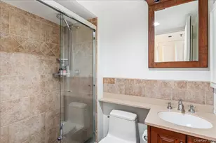 111 Cherry Valley Ave, Garden City, NY 11530 - Photo 18