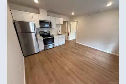 185 Broadway #102, Newburgh, NY 12550 - Photo 2