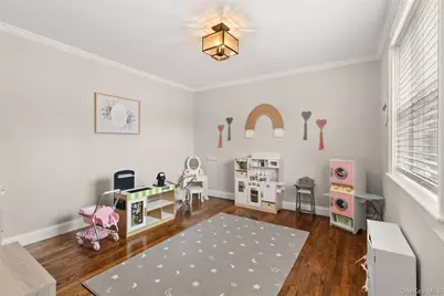 15 Adams Street E, East Islip, NY 11730 - Photo 12