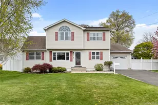 15 Adams St E, East Islip, NY 11730 - Photo 24
