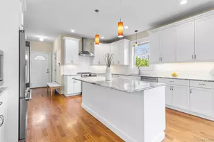 17 Country View Ln, Greenlawn, NY 11740 - Photo 8