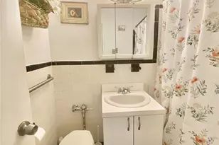 2 Sadore Ln, Yonkers, NY 10710 - Photo 14