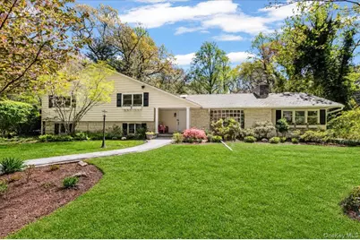 5 Fox Lane, Locust Valley, NY 11560 - Photo 1