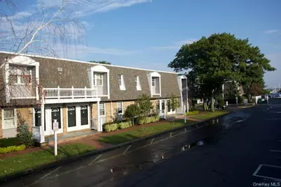 44 Mainsail Drive #2-44, Patchogue, NY 11772 - Photo 2