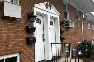 19 Alpine Dr, Wappingers Falls, NY 12590 - Photo 2
