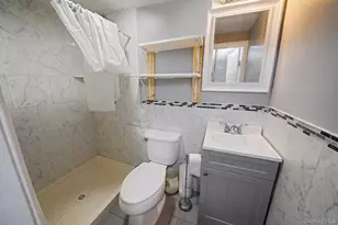 34 E Beech St, Central Islip, NY 11722 - Photo 30