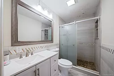 34 E Beech Street, Central Islip, NY 11722 - Photo 12