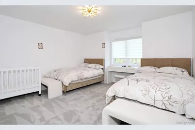 60 Silverwood Circle, Suffern, NY 10901 - Photo 20