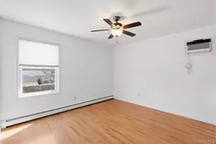 1433 Manatuck Blvd, Bay Shore, NY 11706 - Photo 14