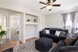 1433 Manatuck Blvd, Bay Shore, NY 11706 - Photo 20