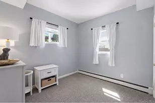 1433 Manatuck Blvd, Bay Shore, NY 11706 - Photo 16
