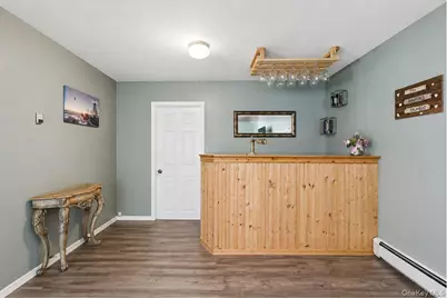 1433 Manatuck Boulevard, Bay Shore, NY 11706 - Photo 4