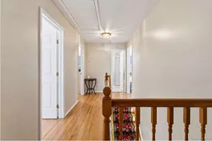 1433 Manatuck Blvd, Bay Shore, NY 11706 - Photo 12