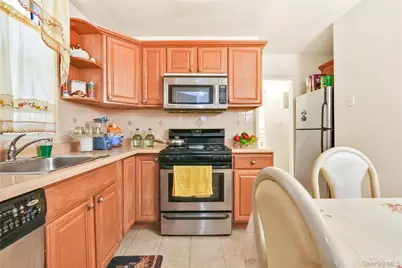 1200 E 53rd Street #3U, Brooklyn, NY 11234 - Photo 10