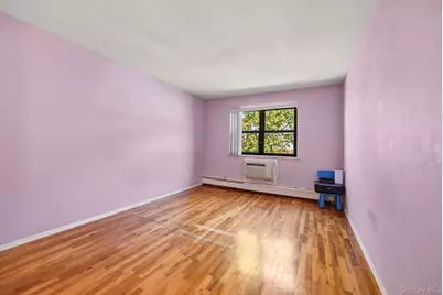 240-43 69 Avenue, Douglaston, NY 11362 - Photo 22