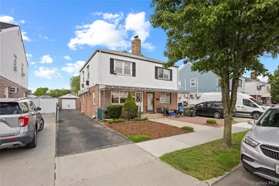 13817 64th Avenue, Flushing, NY 11367 - Photo 4