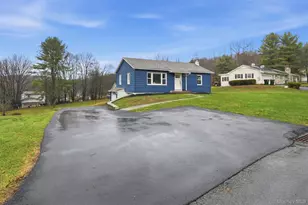 19 Reservoir Ave, Unionville, NY 10988 - Photo 16