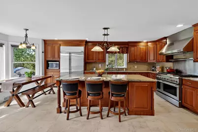 74 Dogwood Lane, Pleasantville, NY 10570 - Photo 6