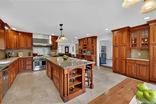 74 Dogwood Ln, Pleasantville, NY 10570 - Photo 12