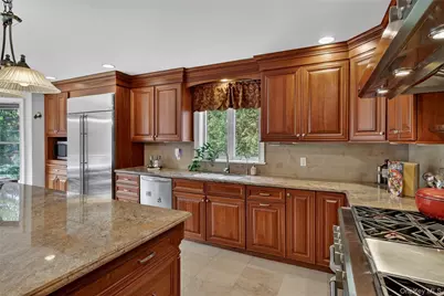 74 Dogwood Lane, Pleasantville, NY 10570 - Photo 10
