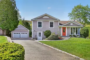 74 Dogwood Ln, Pleasantville, NY 10570 - Photo 2