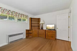 39 Shebar Dr, Islip, NY 11751 - Photo 22