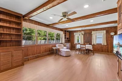 39 Shebar Drive, Islip, NY 11751 - Photo 18