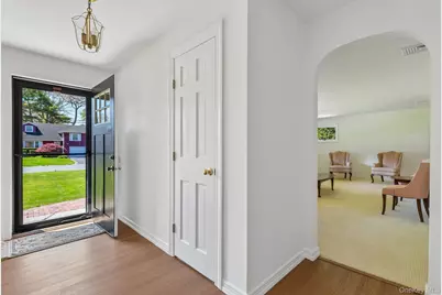 39 Shebar Drive, Islip, NY 11751 - Photo 6