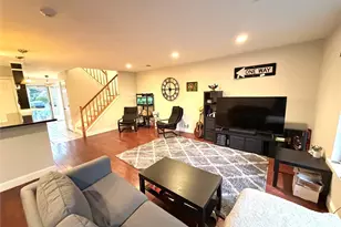 297 Erik Dr, East Setauket, NY 11733 - Photo 14