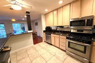 297 Erik Dr, East Setauket, NY 11733 - Photo 10
