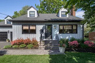 1 Seawanhaka Pl, Oyster Bay, NY 11771 - Photo 2