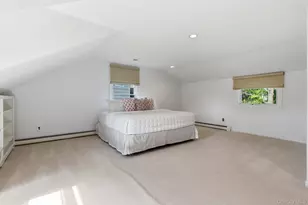 1 Seawanhaka Pl, Oyster Bay, NY 11771 - Photo 14