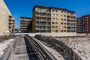 650 Shore Rd, Long Beach, NY 11561 - Photo 18