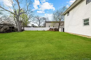 40 Alder Dr, Mastic Beach, NY 11951 - Photo 30